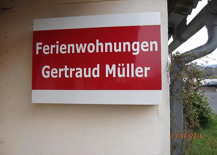 Gertraud Mueller *